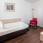 Hotel Und Restaurant Landshuter Hof 3*